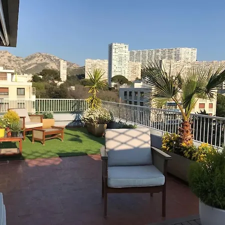 Proche Des Calanques Apartment Marseille