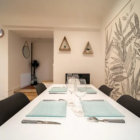Apartment Duplex Equipe 6 Couchages Centre De Marseille
