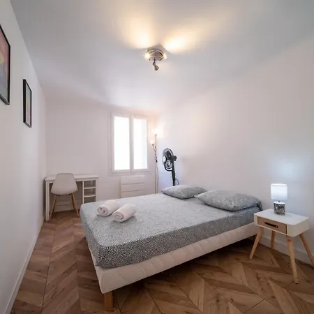 Apartment Duplex Equipe 6 Couchages Centre De Marseille