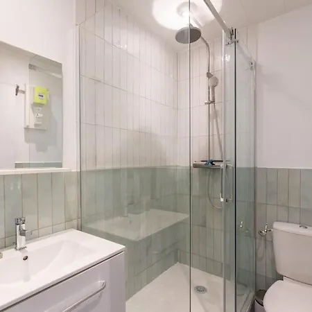 Le Mistral - 2 Min Du Vieux Port Sur Rue Pietonne - Les Freres De La Loc' Apartment