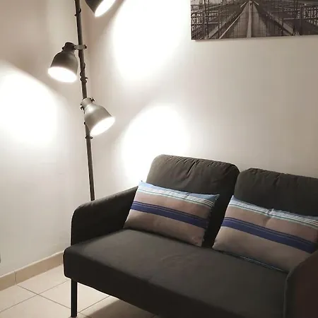 Apartment Joli Terrasse Dans Quartier Saint Victor *