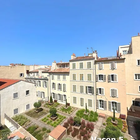 Du Vieux Port Appart hôtel