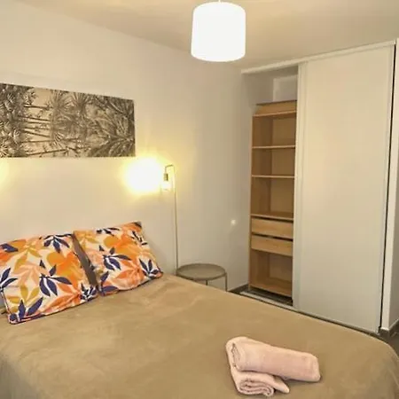 Apartment 6 Pers Prado Metro Parking Gratuit Et Wifi *