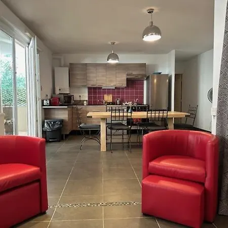 6 Pers Prado Metro Parking Gratuit Et Wifi Apartment Marseille