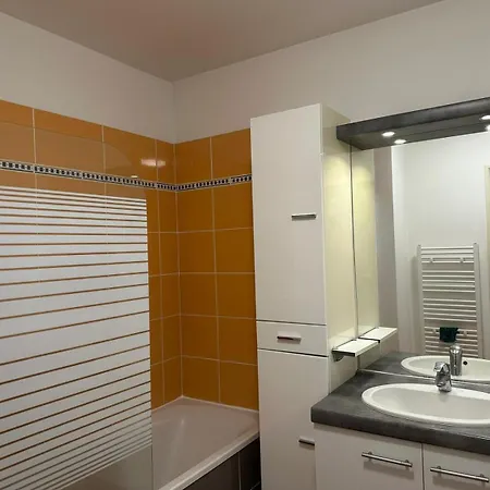 6 Pers Prado Metro Parking Gratuit Et Wifi Apartment *