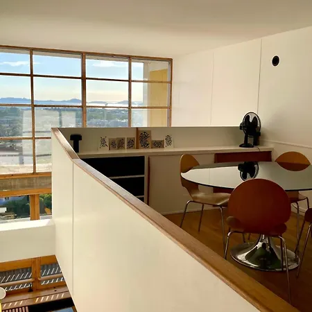 Duplex Le Corbusier Apartment *