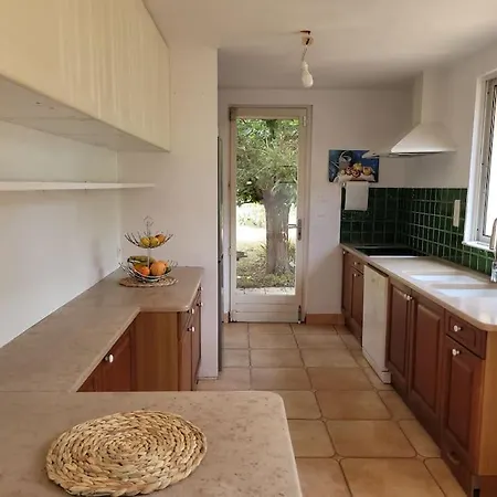 160 M2 Au Coeur De La Calanque De Samena *