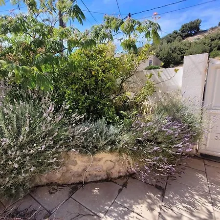 160 M2 Au Coeur De La Calanque De Samena Marseille