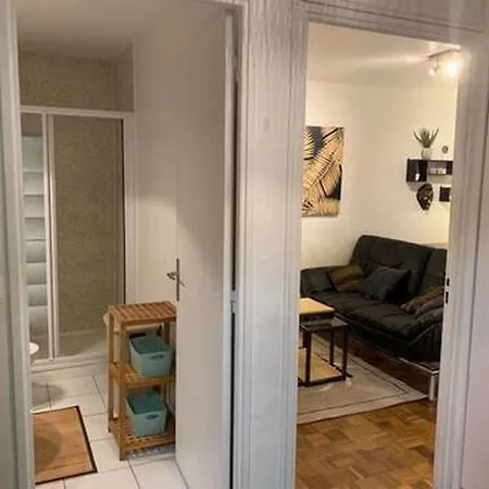 Cozy Proche Plages, Stade, Parc Chanot, Centre, Vieux Port Apartment Marseille