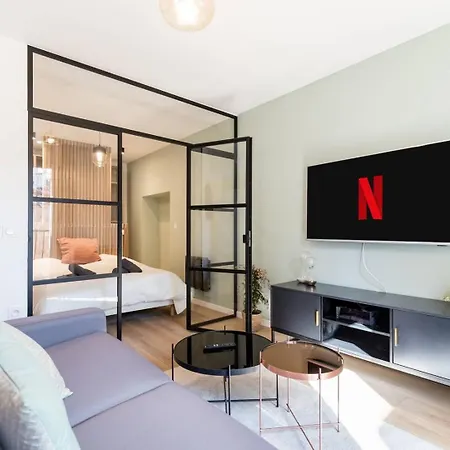 Charming 1 Bedroom In The Cours Julien | By Airnest Apartment Marseilles