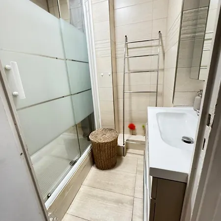 Proche Metro La Timone Pour 4 Pers Avec 2ch Appartement