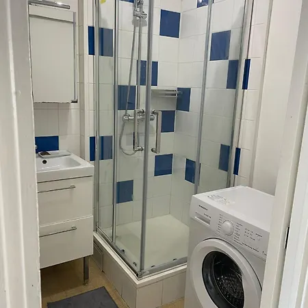 Chartreux Apartment