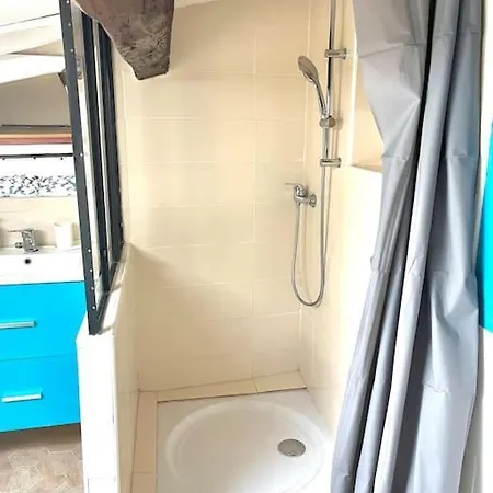 Duplex Notre Dame Du Mont Climatisation Apartment