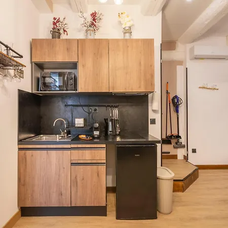 Adira Panier 2 Etoiles Apartment *