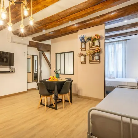 Apartment Adira Panier 2 Etoiles Marseille
