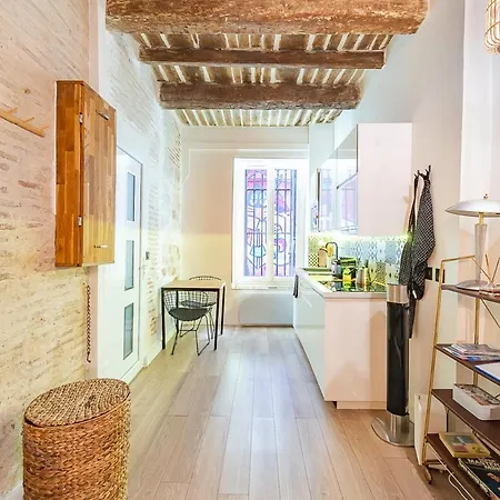 T1 Pop Neuf Au Panier Appartement Marseilles