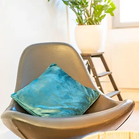 Belle Renovation Moderne Au Coeur Du Panier Marseille