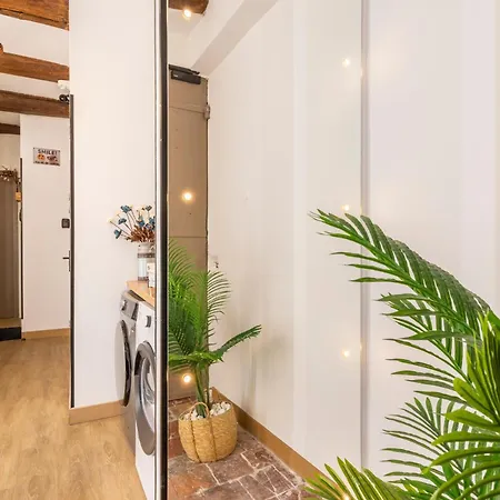 Apartment Adira Panier 2 Etoiles