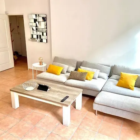 Votre Pied-a-terre A T3 Cosy A Deux Pas Du Vieux-port Marselha