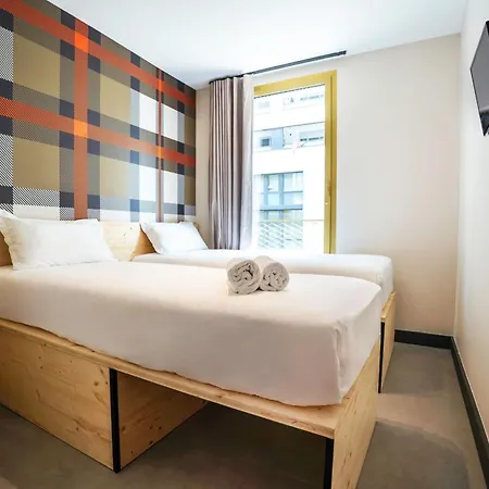 فندق Easyhotel Euromed 2*