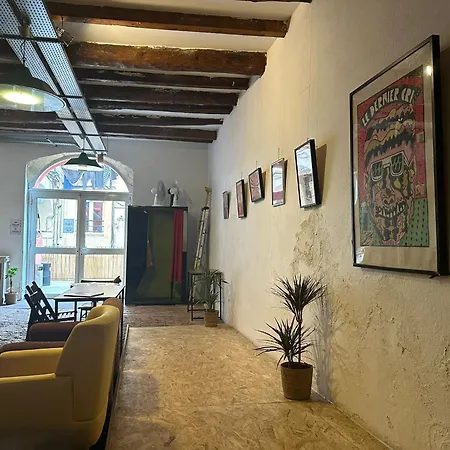 Vertigo Vieux-port Albergue