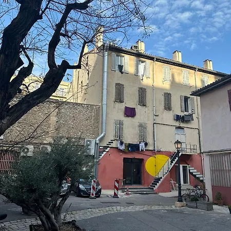 Albergue Vertigo Vieux-port Marselha