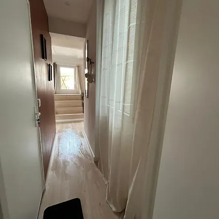 La Petite Lucarne - Neuf Sur Le Vieux-port - Centre - Proche Du Panier, Mairie Et Canebiere Appartement