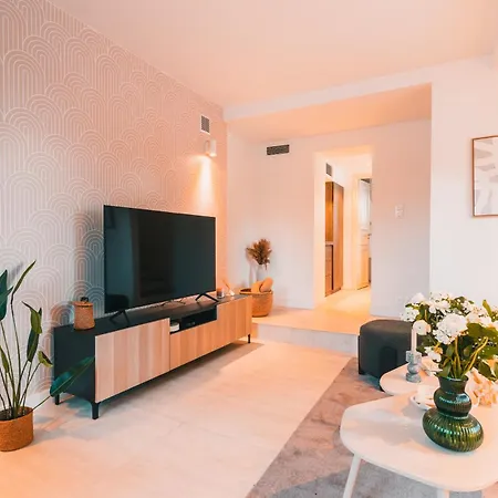 Ferienhaus Charmante Maisonnette Au Prado Carre D'or By Maison Galante Marseilles