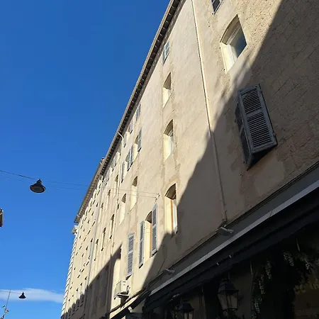 Grand Au Coeur Du Vieux Port!