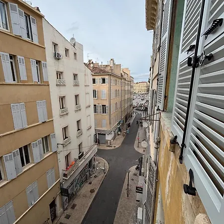 Le Carre D'opera * Marseille