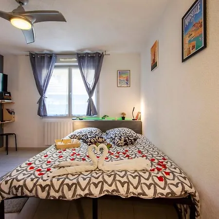 Gare Sncf Saint Charles, Center Apartment