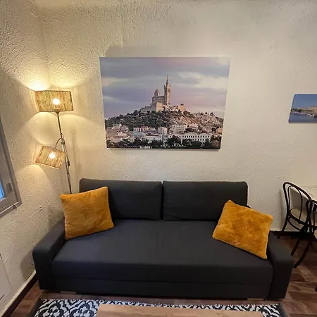 Chez Bedros Apartment