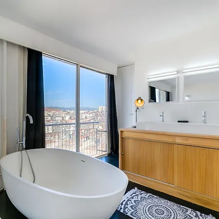 Vue Panoramique 360 Sur *