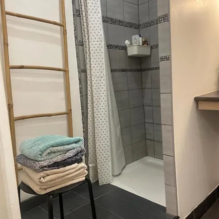 Appt 2 Au Centre 3e Apartment