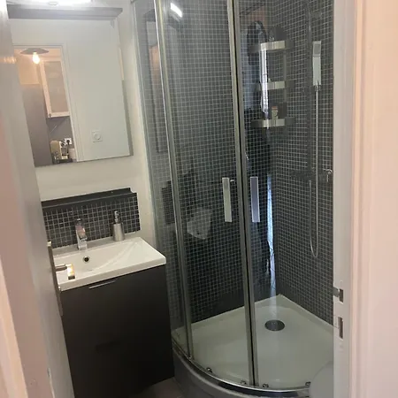 Grand T2 Climatise A 5 Min De La Gare St-charles - Vieux Port *