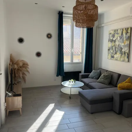 Grand T2 Climatise A 5 Min De La Gare St-charles - Vieux Port *