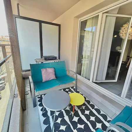 Le 13or - De Charme En Plein Centre Avec Parking Et Jolie Terrasse - Panier Joliette Vieux Port *