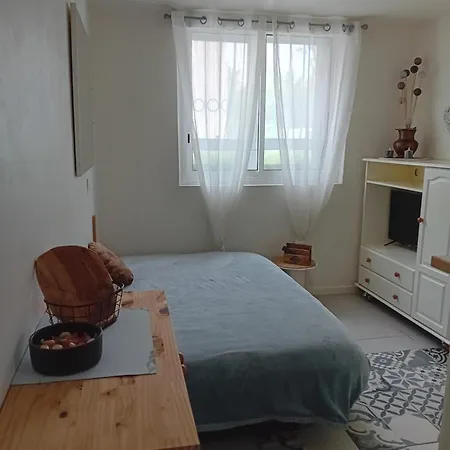 Chambre-Studio Independant D'Hote * Marseille