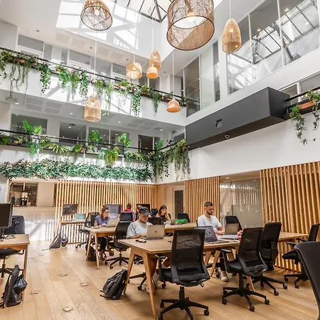 The Babel Community - Republique - Joliette
