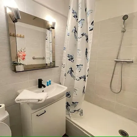 Le Cabanon Du Vieux Port *