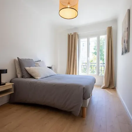 Les Balcons De La Bourse Daire *