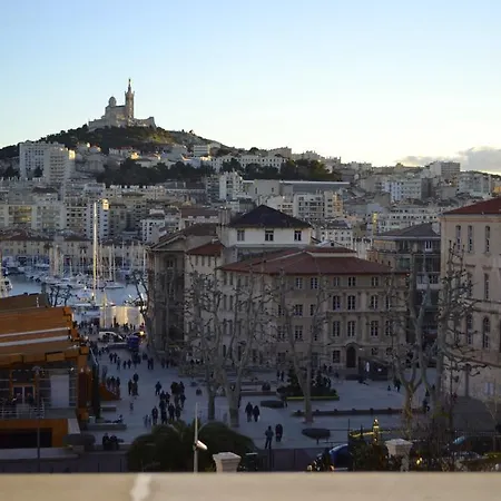 Apartment Les Mats Du Port Marseilles