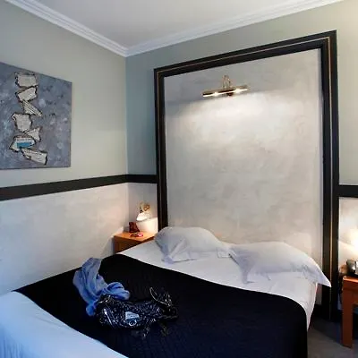 Hotell Adonis Vieux Port - Du Palais 3*