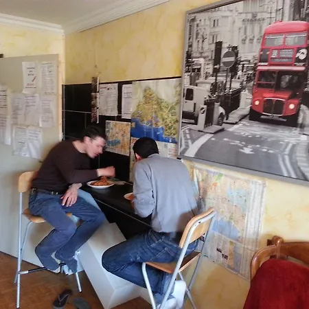 London Connection Hostel Marseille