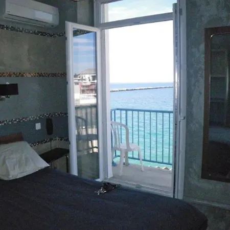 Otel Richelieu
