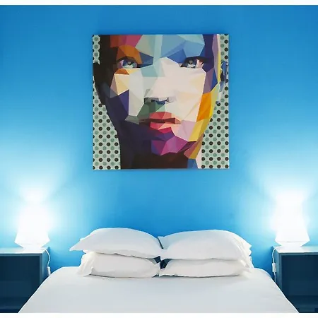 Aparthotel Urban Loft & *