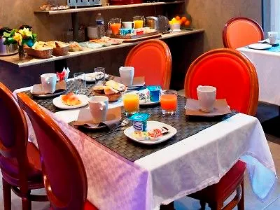 Hotell Adonis Vieux Port - Du Palais 3*