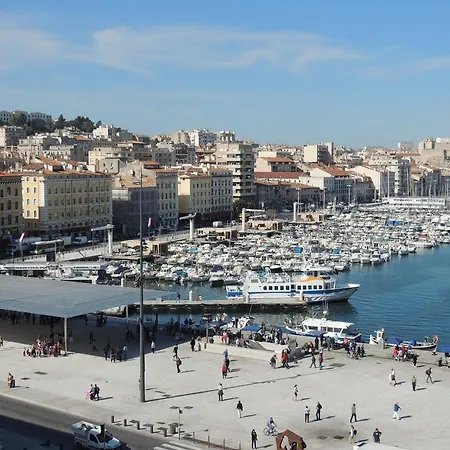 Escale Oceania Vieux Port فندق