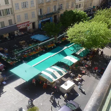 La Canebiere Apart Otel Marsilya
