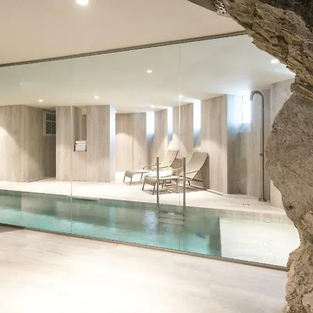 Les Bords De Hotel Marsylia